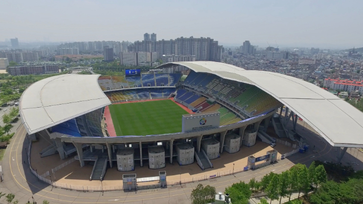 수원월드컵경기장 경기장 전경. 경기도수원월드컵경기장관리재단 제공