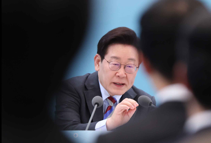 이재명 대통령이 20일 청와대 영빈관에서 열린 중소기업인과의 대화에서 발언하고 있다. 연합뉴스