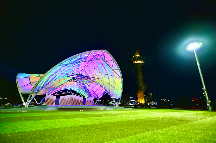 엑스포 잔디광장 공연시설 전경. 속초시 제공