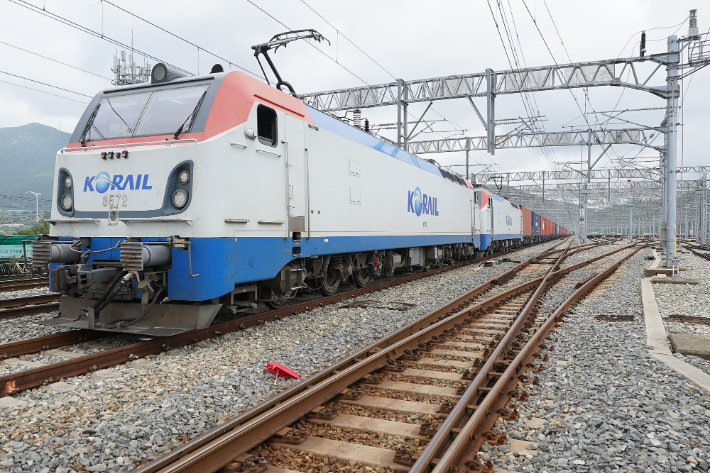 코레일 화물열차. 코레일 제공