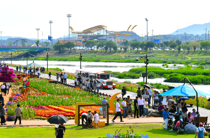 지역 관광- 장성 봄 축제. 전라남도 제공