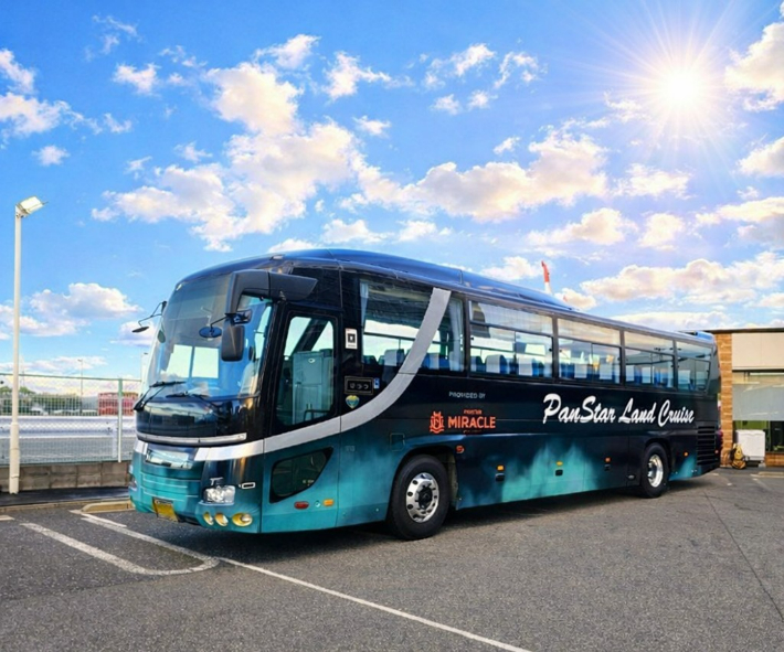 팬스타그룹이 운영하는 대마도 순환버스. 팬스타 제공