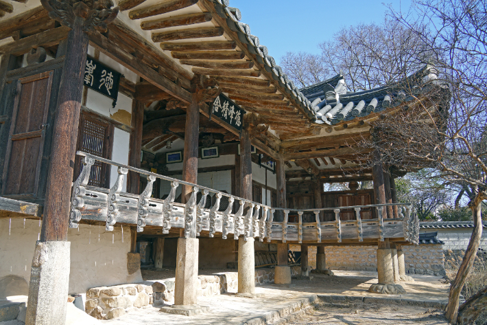 덕봉정사. 경주시 제공