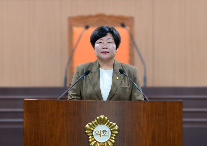 26일 손혜진 광주 북구의원이 본회의 5분 자유발언을 통해 줄 서서 기다리는 '부끄머니'를 주민 중심으로 재설계할 것을 촉구하고 있다. 광주 북구의회 제공