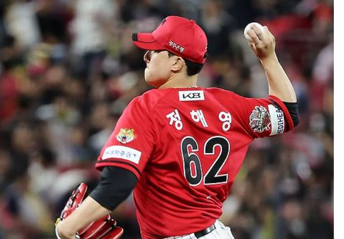 28일 SSG와 원정 개막전에서 부진을 보인 KIA 정해영. 연합뉴스 