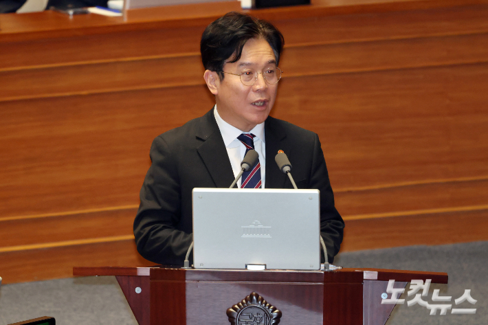 김영훈 고용노동부 장관. 윤창원 기자