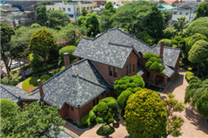 피란수도 부산유산인 경무대.  부산시 제공