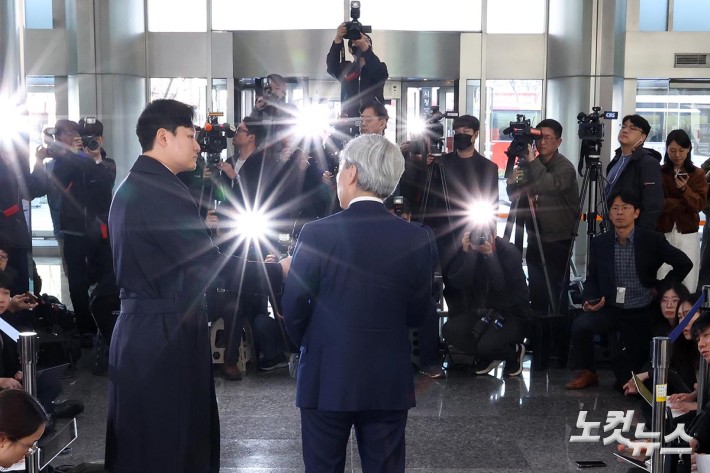 신현송 “매파·비둘기파 이분법 바람직 않아…유연하게 대처”