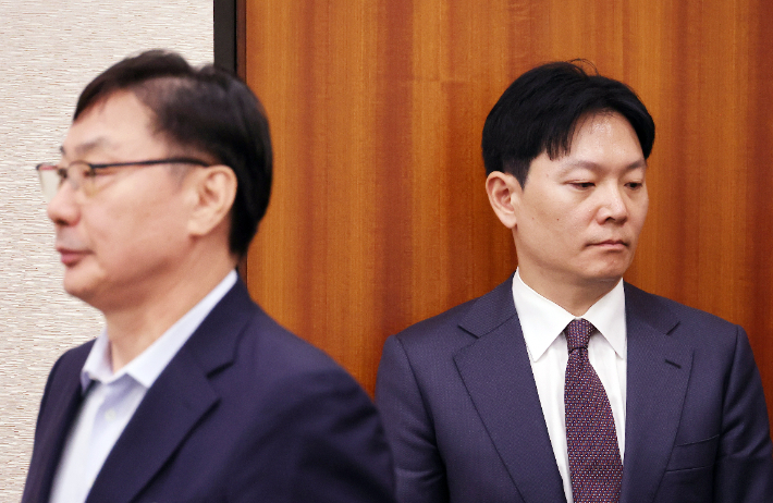 이화영 전 경기도 평화부지사(왼쪽), 박상용 검사. 연합뉴스