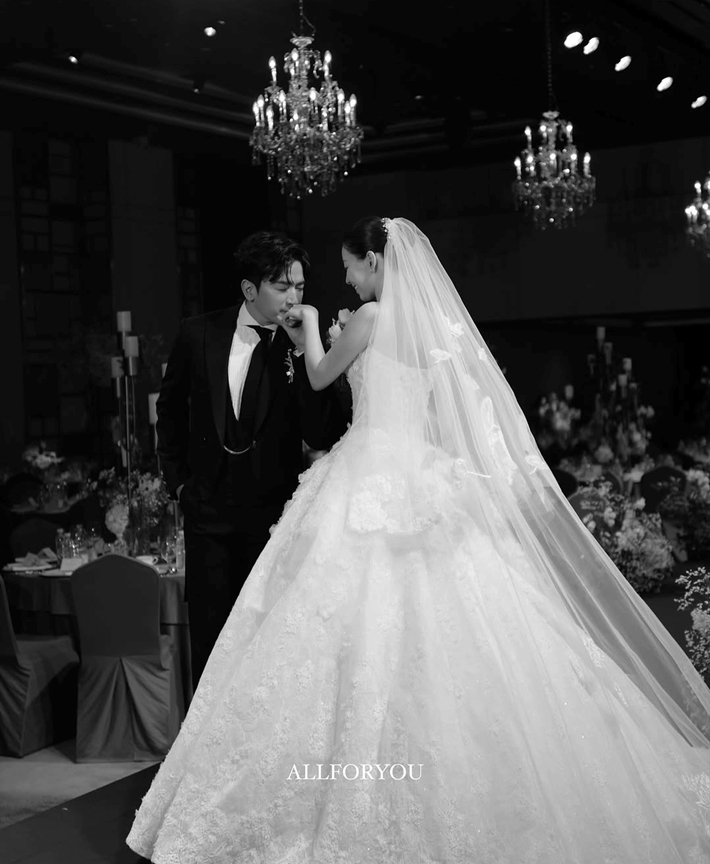 신화 이민우가 지난달 31일 결혼 소감을 공개했다. 이민우 인스타그램