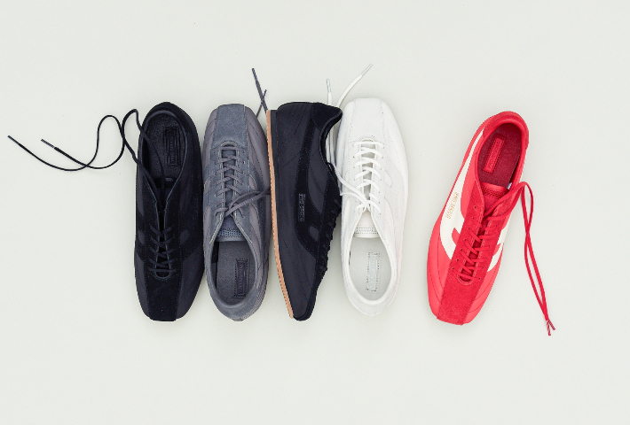 프로-스펙스가 축구화 헤리티지를 재해석한 로우 프로파일 스니커즈 '노바'를 출시했다. 프로-스펙스 제공