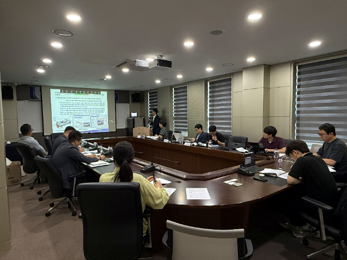 전라남도가 최근 2026년 전남도 성장동력기획위원회를 열고 AI·반도체 등 미래 첨단전략산업 발굴 시동을 걸었다. 전라남도 제공