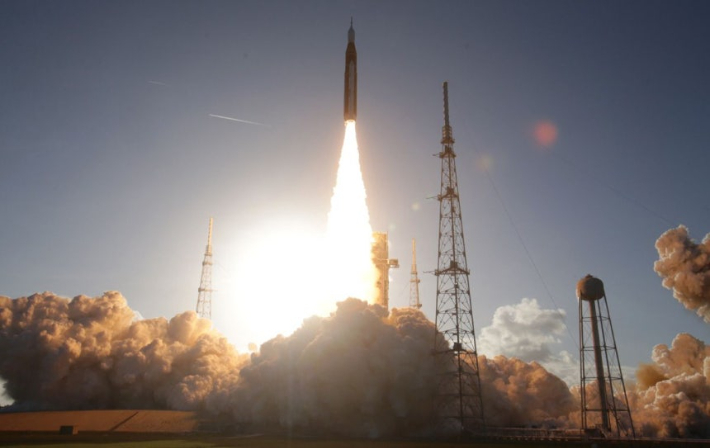 미국 항공우주국(NASA)의 아르테미스 2호가 달을 향해 발사됐다. 연합뉴스