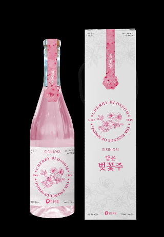 창원 '맑은내일'과 공동 개발한 '시시호시 벚꽃주'. 롯데백화점 창원점 제공