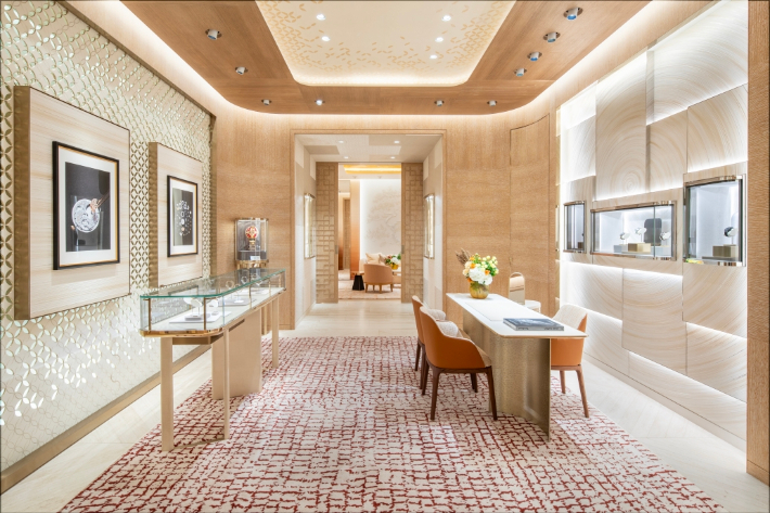 서울 중구 'LV 더 플레이스, 신세계 더 리저브'에 위치한 루이비통 워치 주얼리 매장. 루이비통 제공 