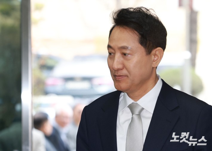 오세훈 서울시장이 3일 오전 서울 서초구 서울중앙지법에서 열린 