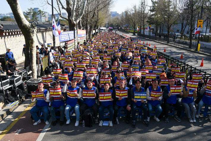 HMM육상노조 결의대회. HMM육상노조 제공