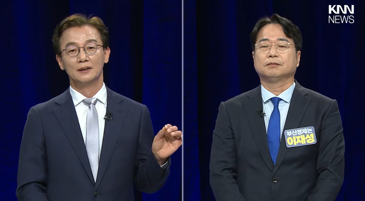 3일 열린 더불어민주당 부산시장 경선 후보 토론회에서 전재수 의원(좌)과 이재성 전 부산시당위원장(우)이 토론하고 있다. 유튜브 '델리민주' 캡처