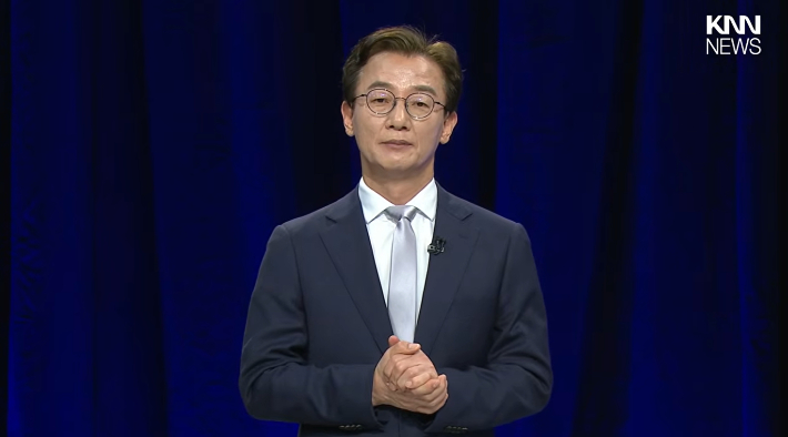 3일 열린 더불어민주당 부산시장 경선 후보 토론회에서 전재수 의원이 발언하고 있다. 유튜브 '델리민주' 캡처