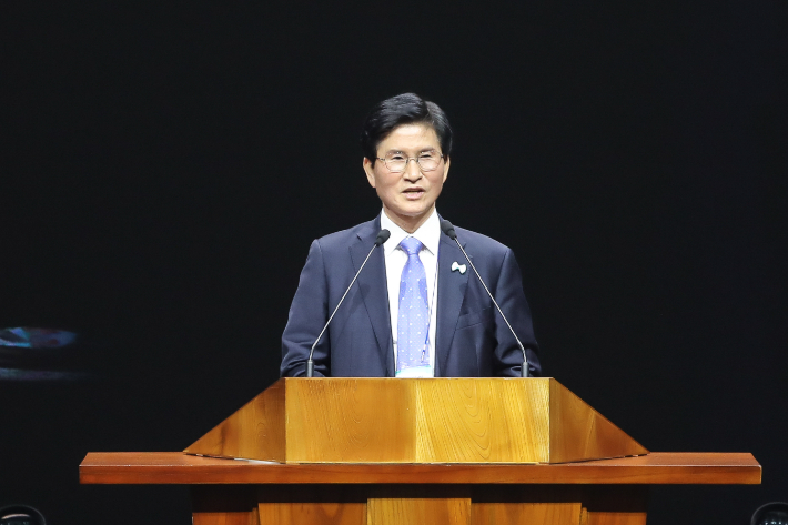 포항시기독교교회연합회 부활절 연합예배 설교 대구동신교회 권성수 원로목사. 포항제일교회(박영길) 제공