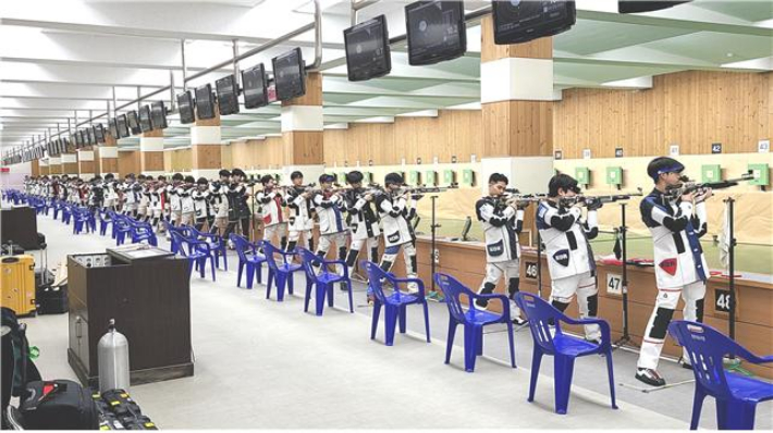 2026 아이치·나고야 아시안게임 선발전 10m 남자소총 본선경기에 참가중인 선수들. 대한사격연맹 제공