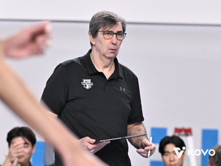 필립 블랑 현대캐피탈 감독. 한국배구연맹