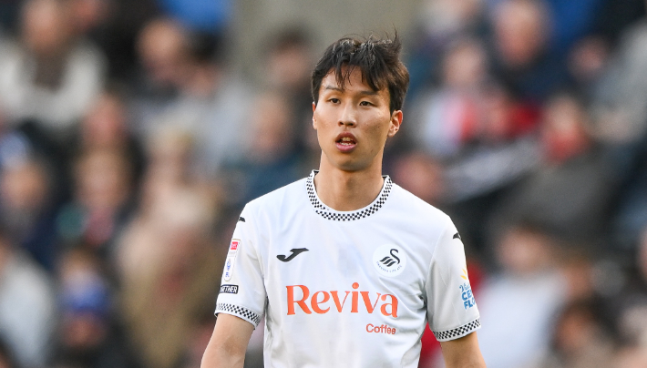 엄지성. 스완지 시티 홈페이지