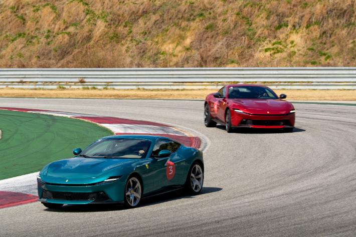 페라리 아말피. 페라리코리아 제공