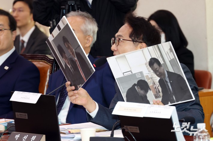 더불어민주당 전용기 의원이 7일 서울 여의도 국회에서 열린 