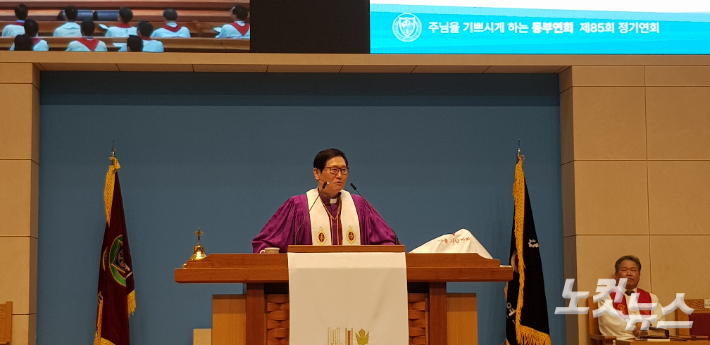 우광성 감독은 설교를 통해 "우리는 그리스도의 복음에 합당하게 생활 해야 하는 사인을 받았다"며 "주님 앞에 다 내려놓고 하나가 되는 연회가 돼야 한다"고 강조했다. 최진성 아나운서