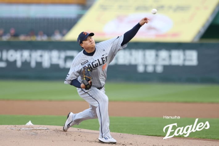 투구하는 류현진. 한화 이글스 제공
