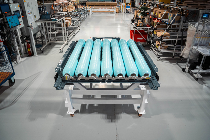 BMW 그룹, BMW iX5 하이드로젠 통해 혁신적 수소 저장 기술 공개. BMW코리아 제공