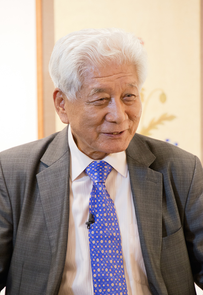 송규택 화백. 한국문화예술위원회 제공 