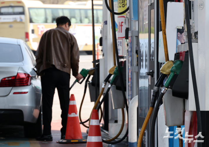 서울 서초구 만남의광장 주유소의 모습. 박종민 기자