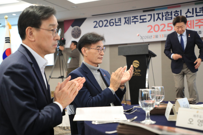 (왼쪽부터)위성곤·문대림·오영훈 후보. 제주도기자협회 제공 