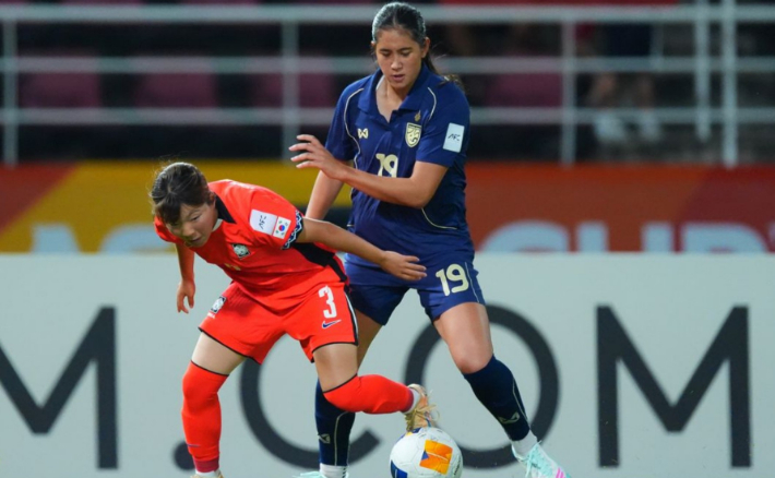 볼을 다투는 윤아영. AFC 홈페이지 캡처
