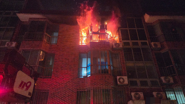 경주 석장동 원룸 화재. 경북소방본부 제공