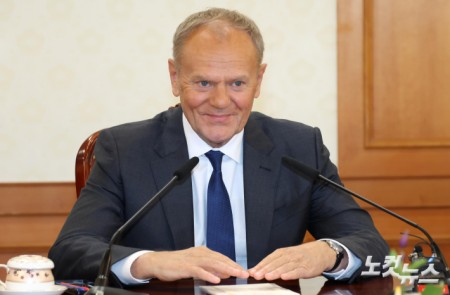 김민석 총리와 면담하는 도날드 투스크 폴란드 총리