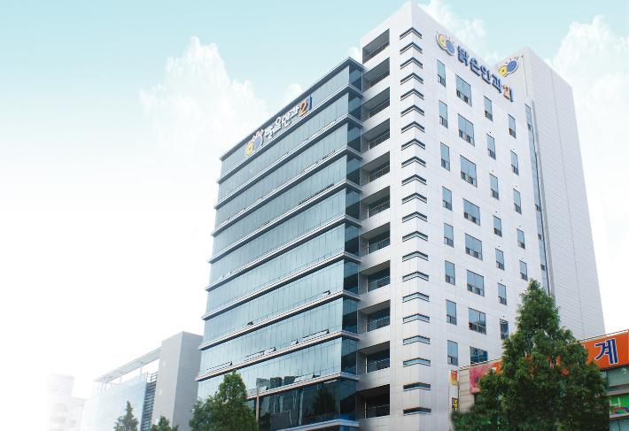 밝은안과21병원 제공