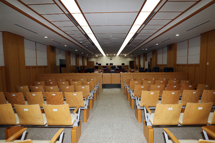 제주지방법원 201호 법정. 고상현 기자