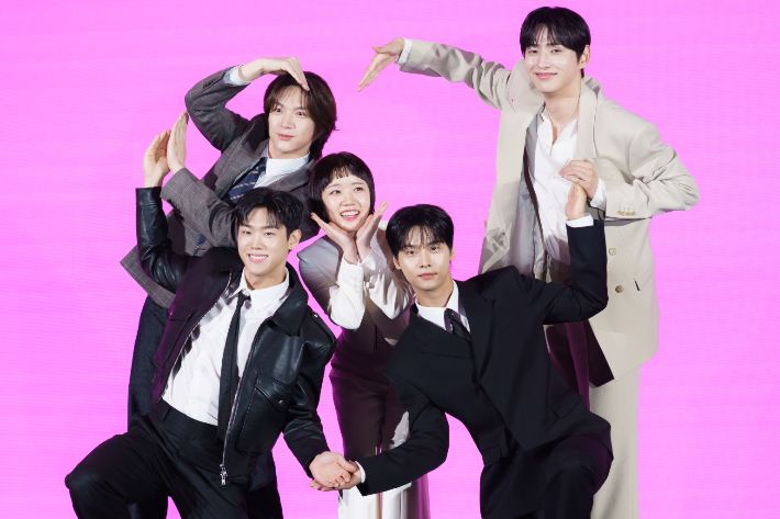 쿠팡플레이 제공