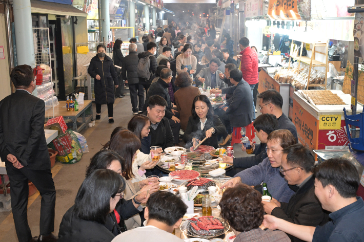 수암한우야시장. 울산 남구 제공