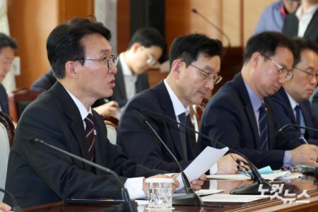 공명선거 관계장관회의 발언하는 김민석 총리