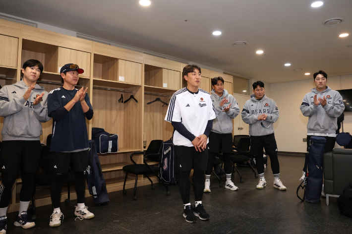 두산 합류한 손아섭. 두산 베어스 제공