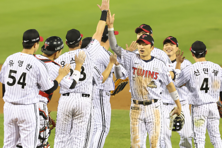 LG, 10승 안착. 연합뉴스