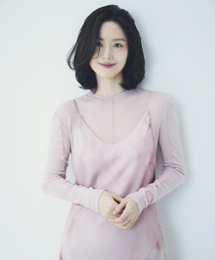 배우 문채원. 블리츠웨이엔터테인먼트 제공