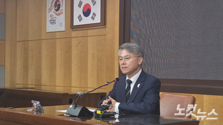 15일 순천을 찾은 민형배 후보. 박사라 기자 