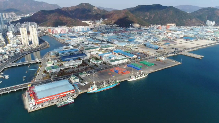 마산자유무역지역. 경남도청 제공 