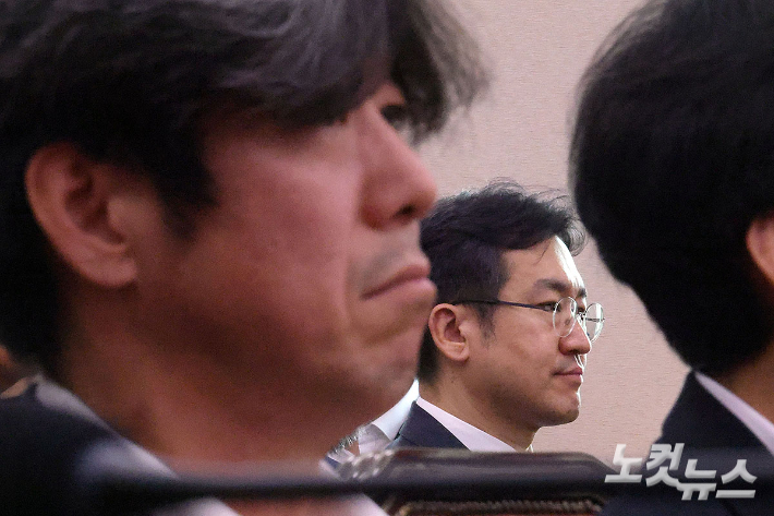 남욱에 가족사진 보여준 검사 "어려운 시기 이겨냈으면 좋겠다는 취지"[노컷네컷]