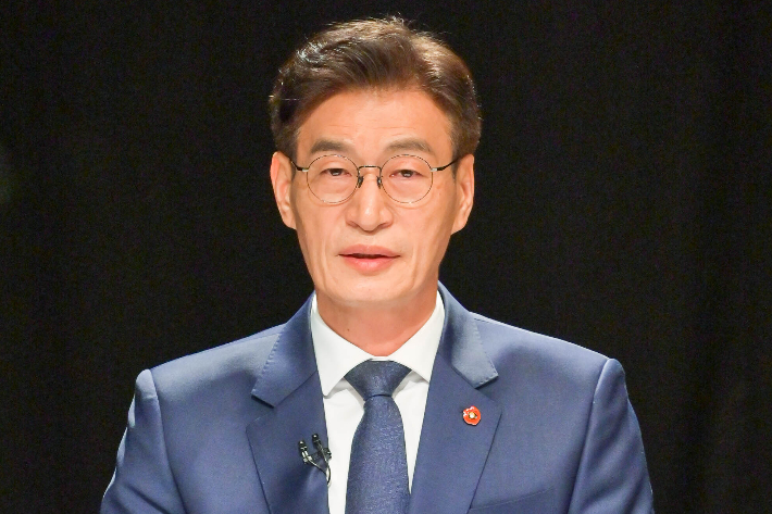 문대림 민주당 제주지사 경선 후보. 언론5사 공동취재단